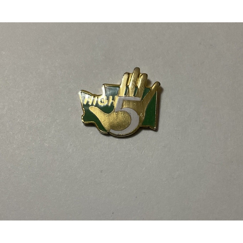 Washington State Lapel Pin High Five Gold Green Enamel Tie Tac Brooch Pinback
